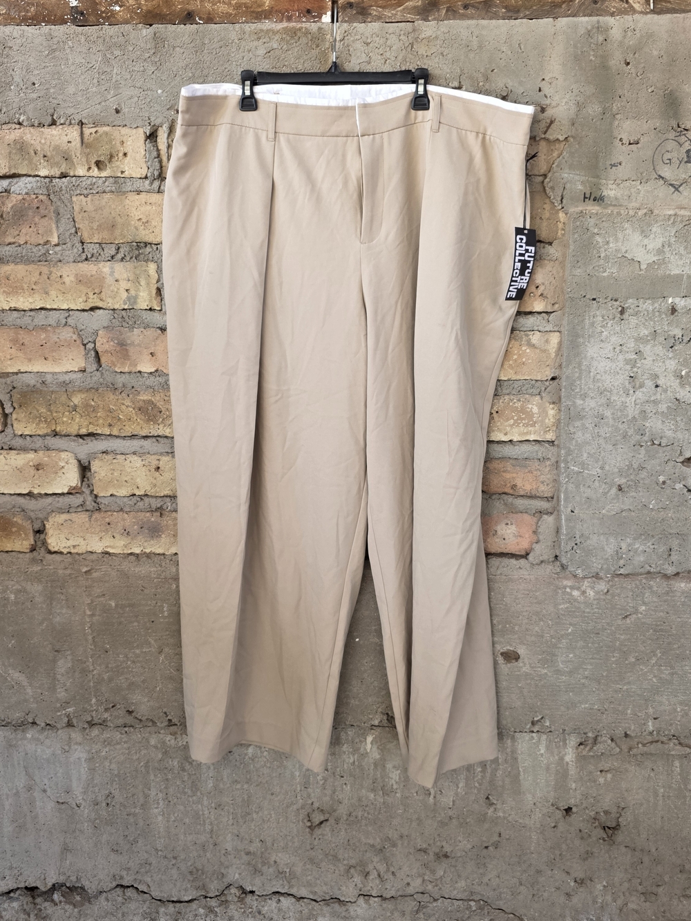 ​NWT Future Collective Khaki Pleated Wide Leg Trousers Pants 2X